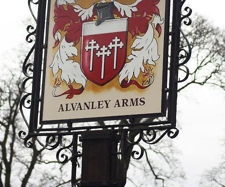 The Alvanley Arms - Inn Cotebrook Exterior photo